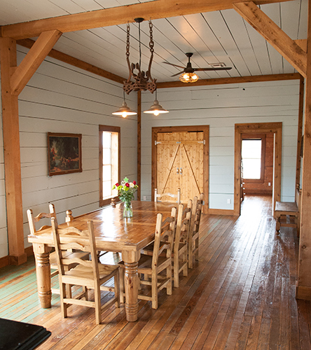 Airbnb Waco Farmhouse